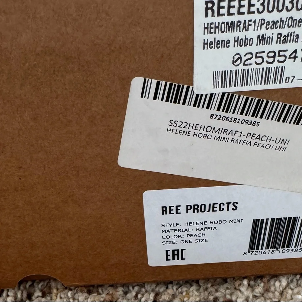 NIB Ree Projects Helene Hobo Mini Raffia Bag in Peach - Picture 13 of 14